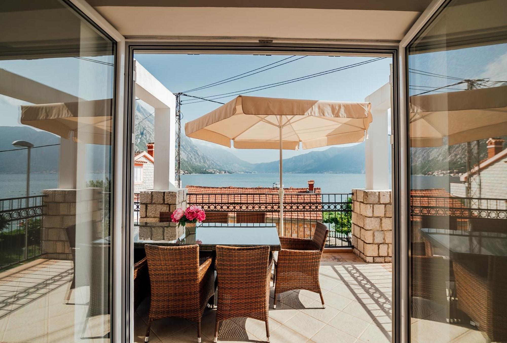 Holiday Home Amanda Hollick Kotor Kültér fotó